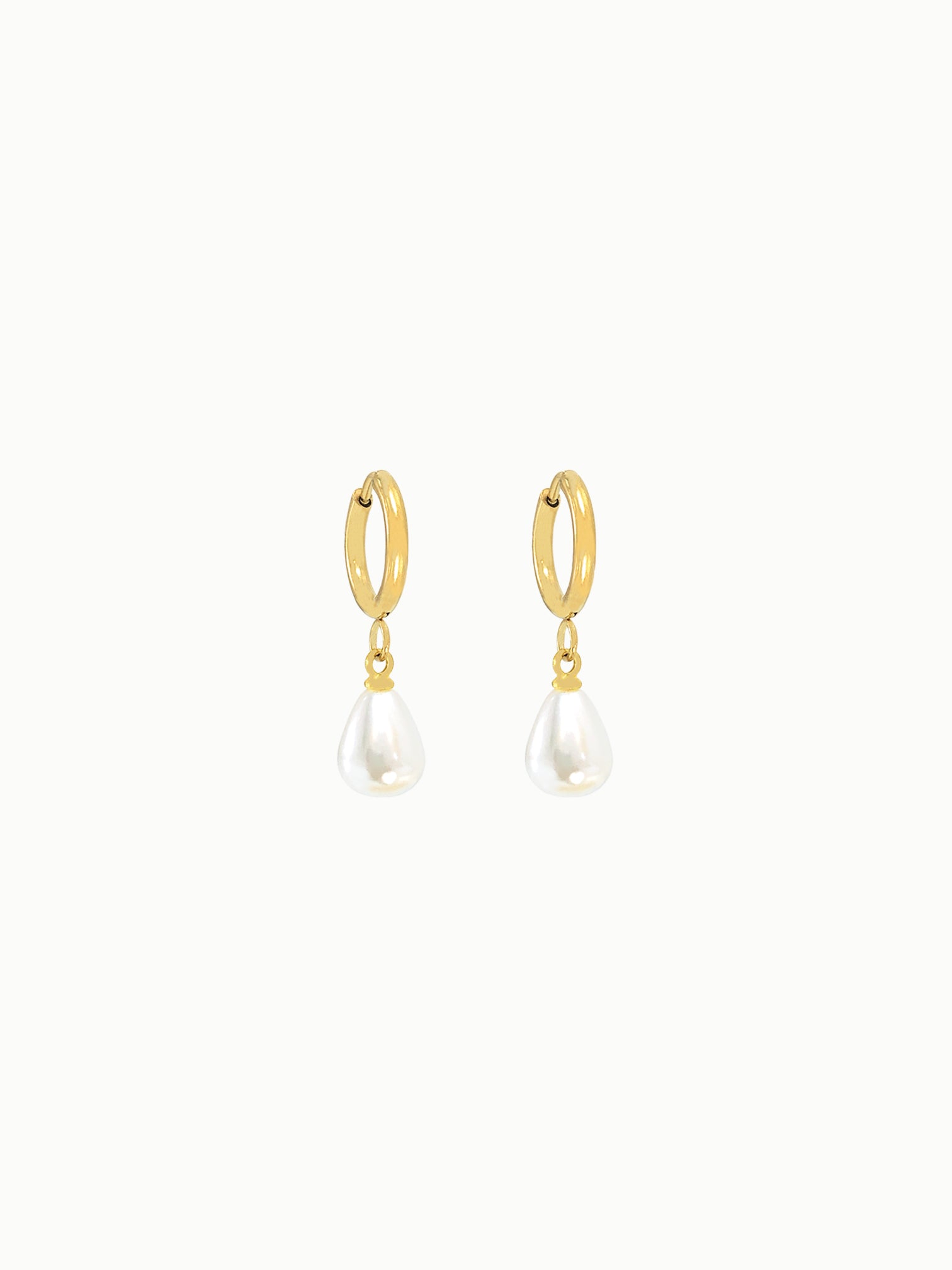 FAVES Liz Earrings – 18K gold plated titanium steel hoops with natural freshwater pearl drops, hypoallergenic, waterproof, timeless design