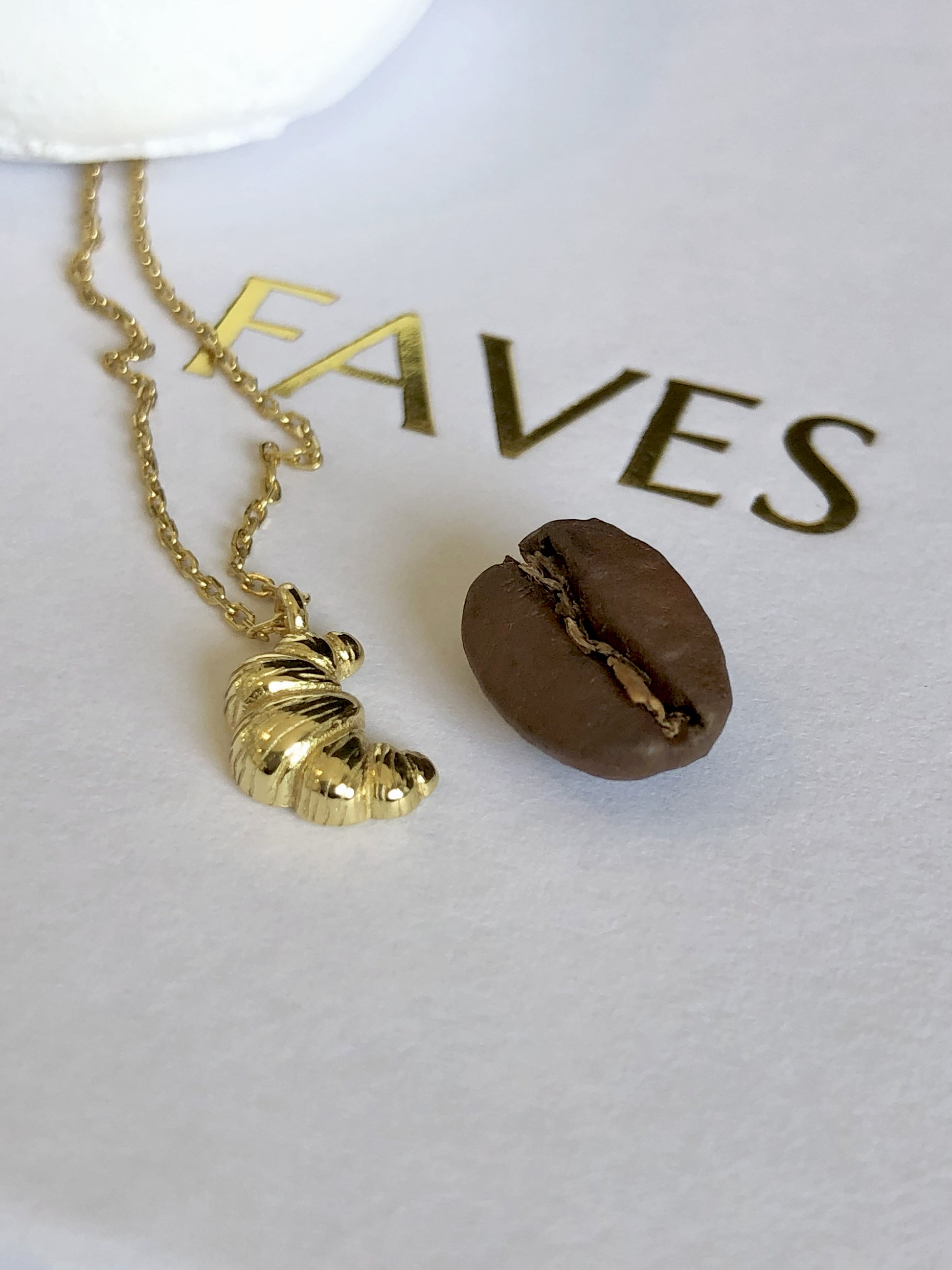 FAVES Croissant Necklace with coffee bean – 18K gold plated sterling silver croissant pendant, playful minimal jewelry inspired by cafe culture
